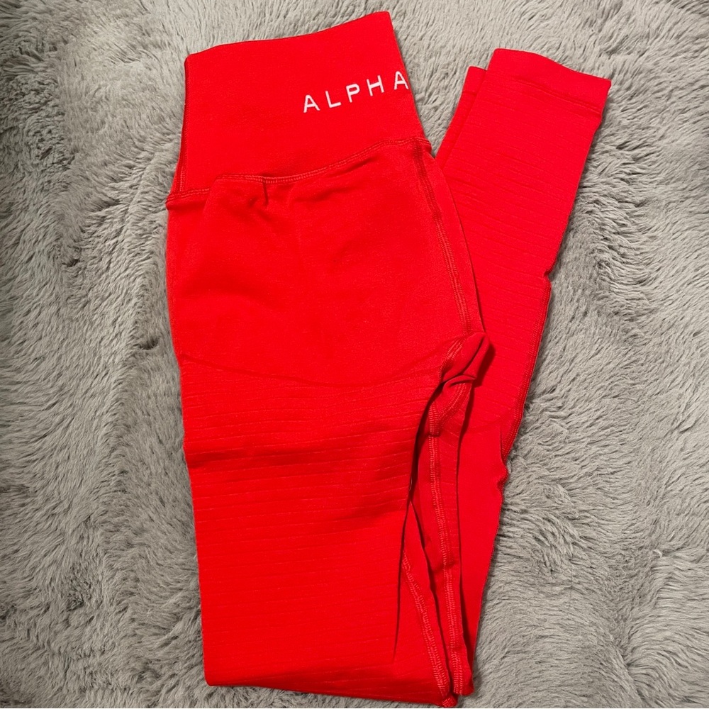 Alphalete Revival Legging in Formula Red (S)
